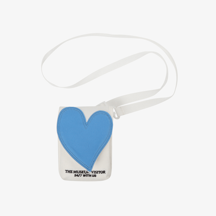 ◆THE MUSEUM VISITOR◆ FUR MINIBAG WHITE 15075 TWS [TWS: THE MUSEUM VISITOR] Mini Bag (White) – KPOP2U_Unnie
