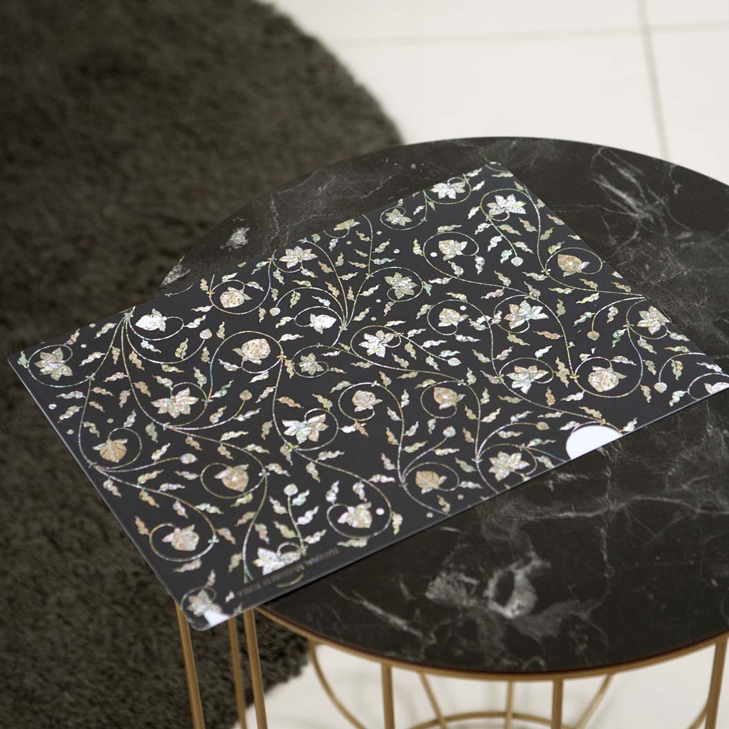 Korean National Museum Mother of Pearl L-Holder