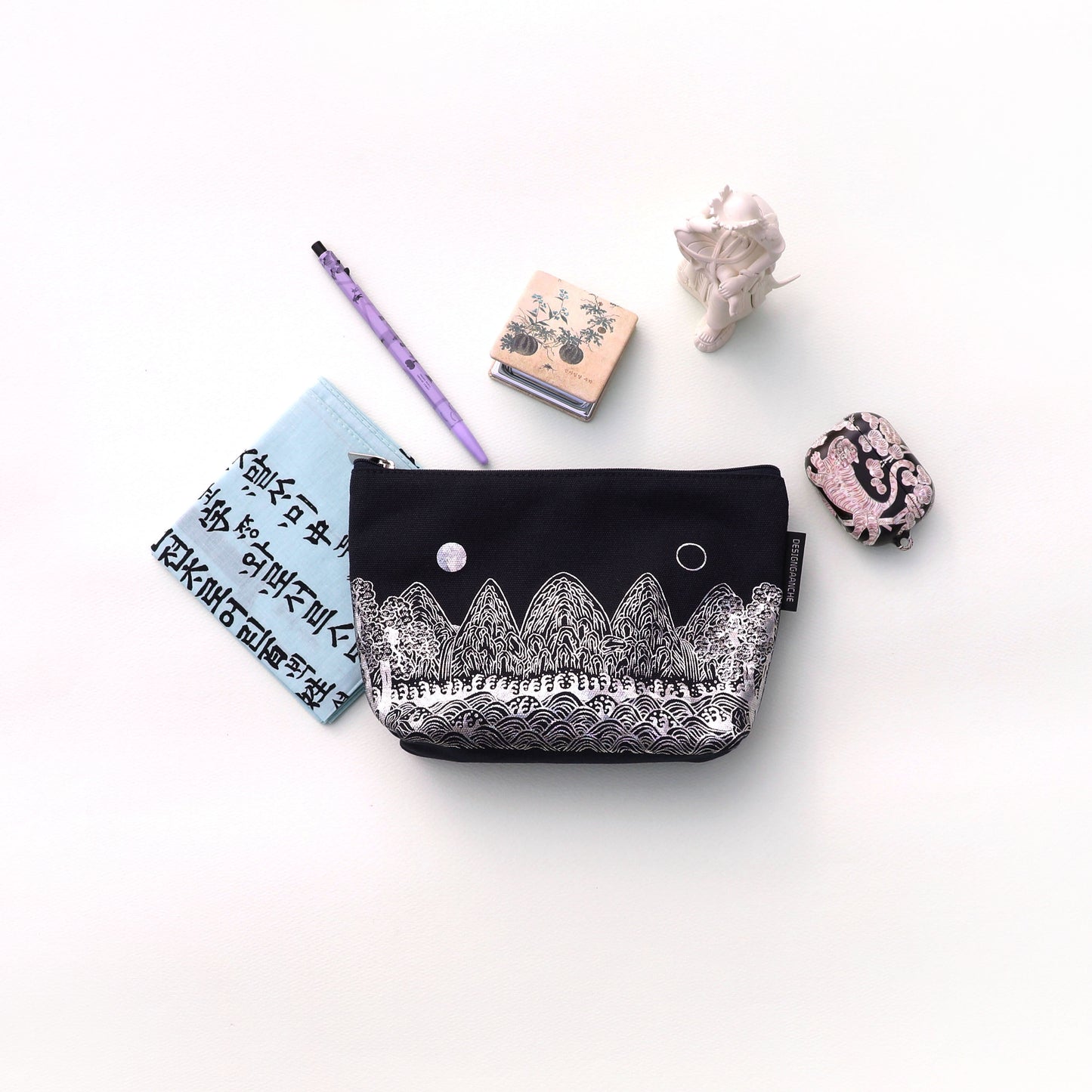 Korean National Museum Sun and Moon Pouch