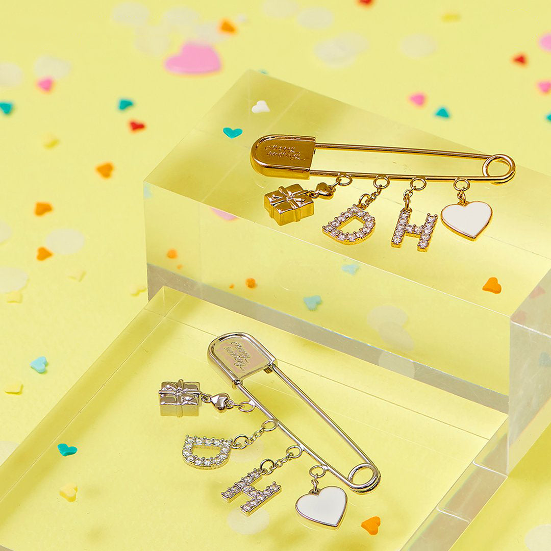 NCT HAECHAN Artist Birthday Brooch & Birthday Card