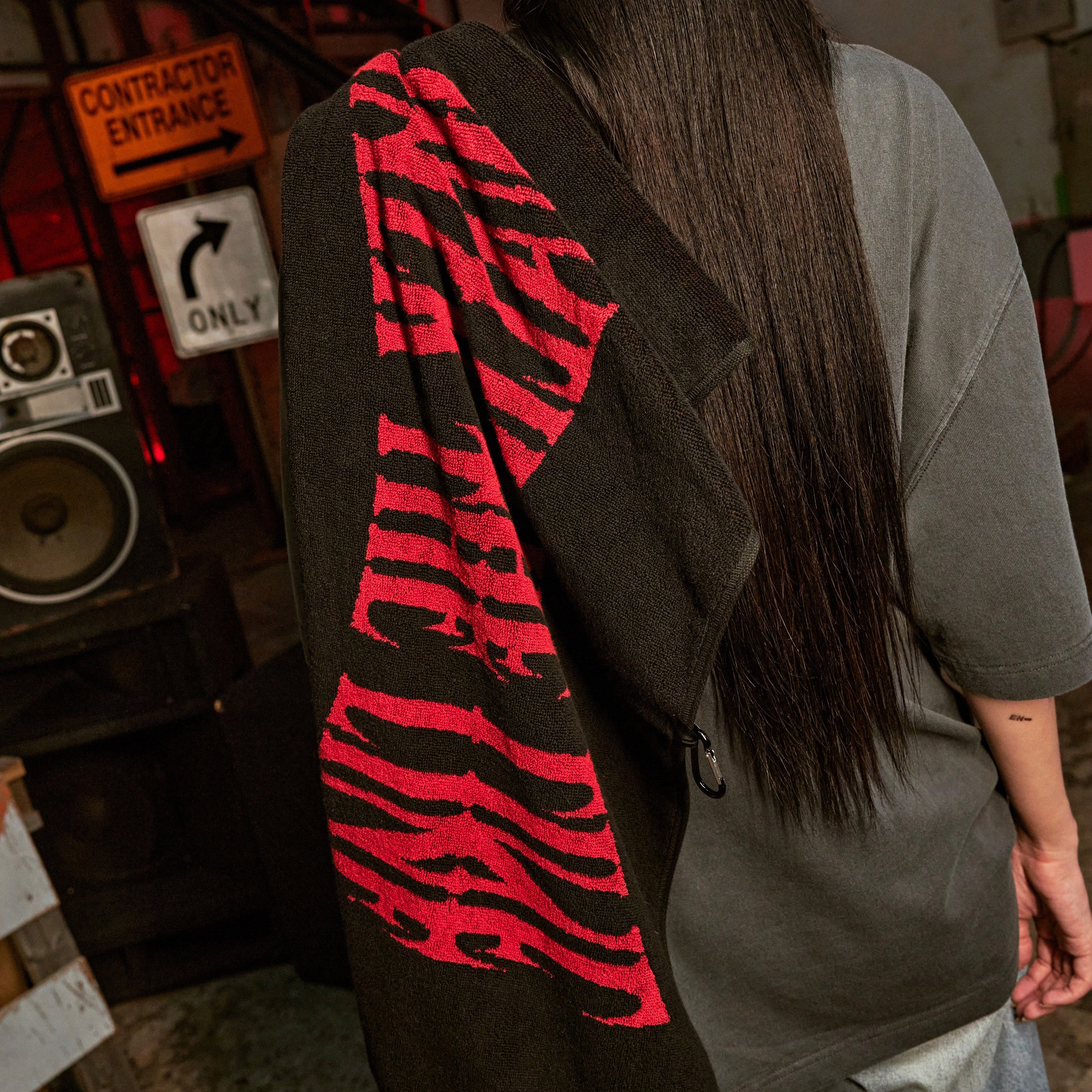 Pre-Order) ENHYPEN [WALK THE LINE] Towel – KPOP2U_Unnie