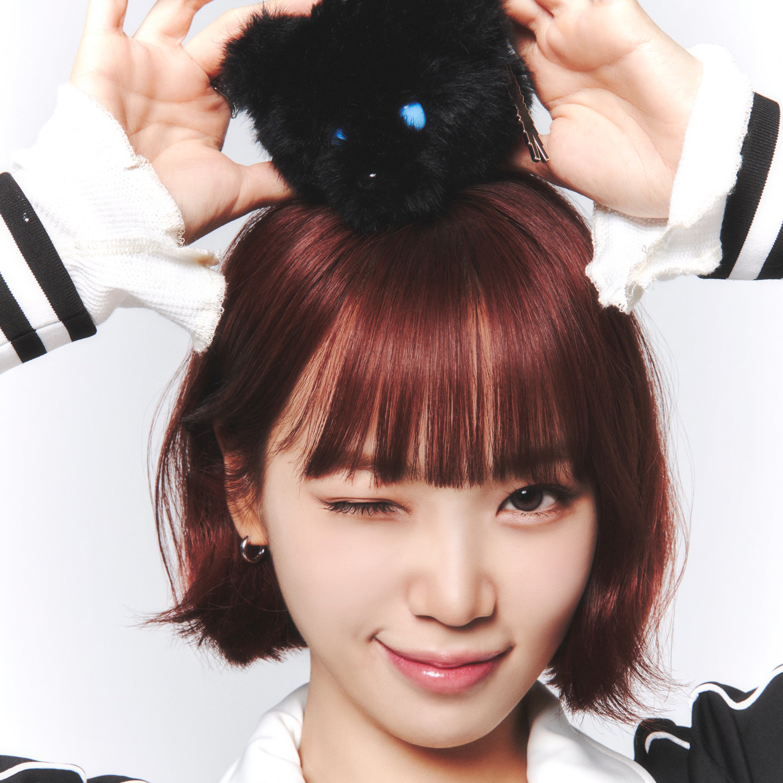 LE SSERAFIM [CRAZY KIDS NEVER DIE] Bear Pouch Keyring – KPOP2U_Unnie