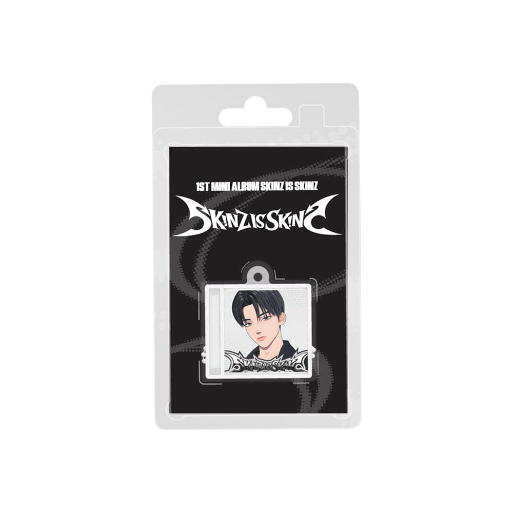 SKINZ 1st Mini Album : SKINZ IS SKINZ (NFC ver)