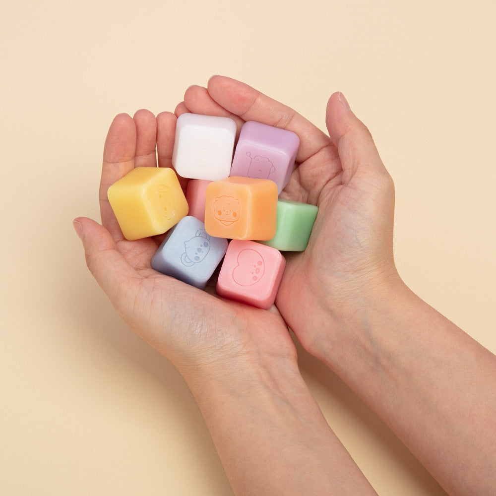 BT21 minini Candle Cube Wax