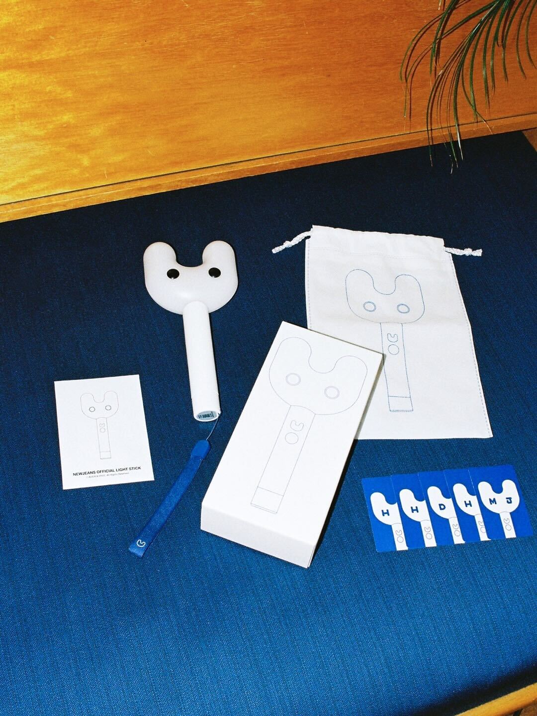 NewJeans Official Light Stick
