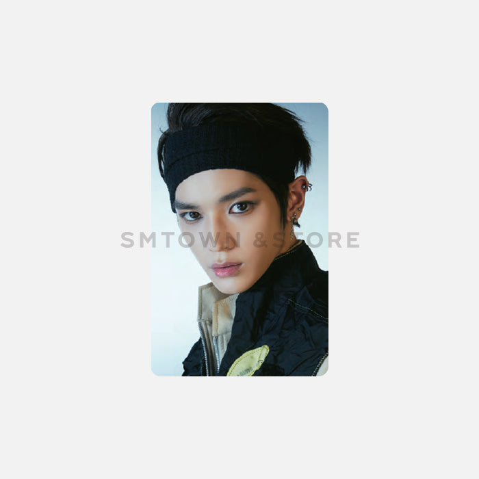 NCT 127 Photo Keyring & Photocard Set NCT #127 WE ARE SUPERHUMAN