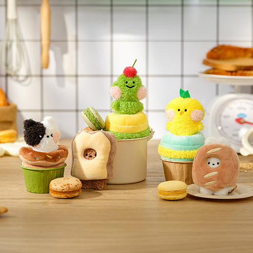 LINE FRIENDS minini Bakery Plush Keyring