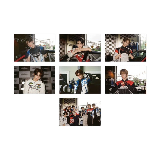 TWS [2026 Season’s Greetings: Holiday House] Printed Photo Set