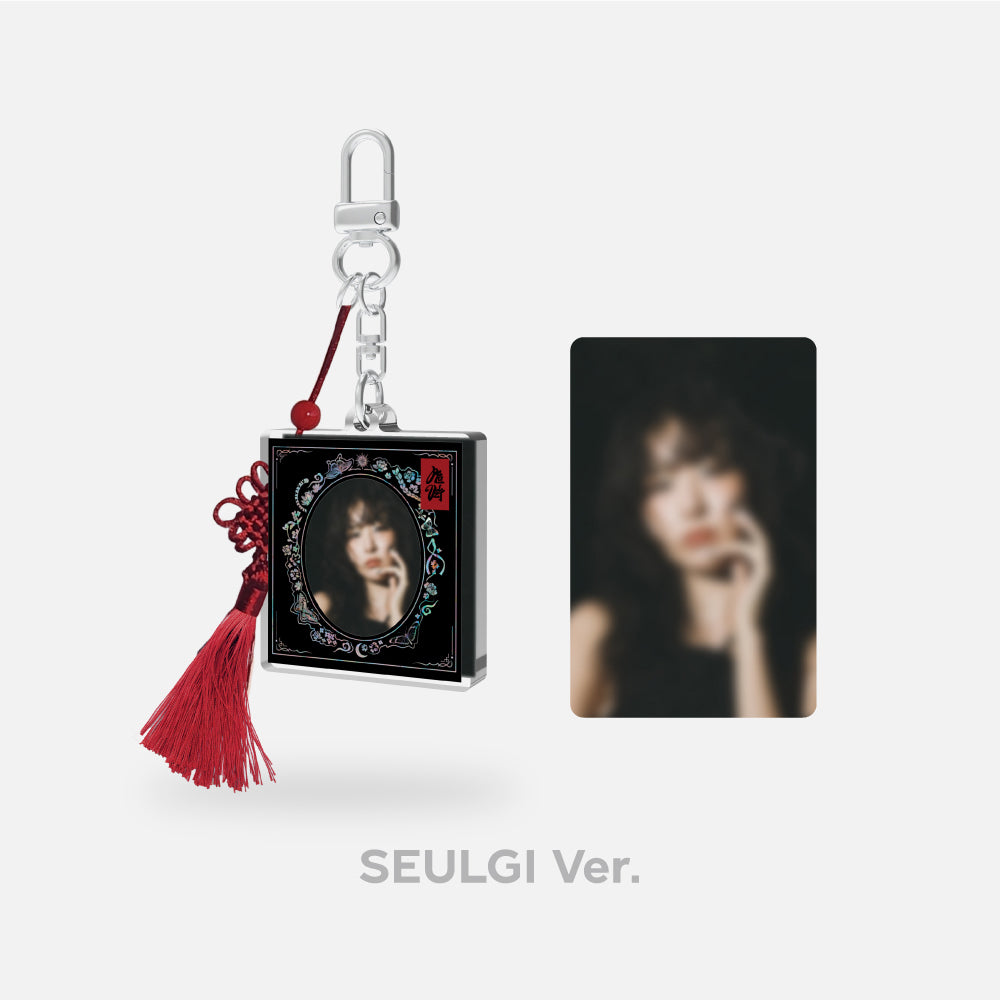 RED VELVET [Chill Kill: BLACK] Solid Photo Keyring