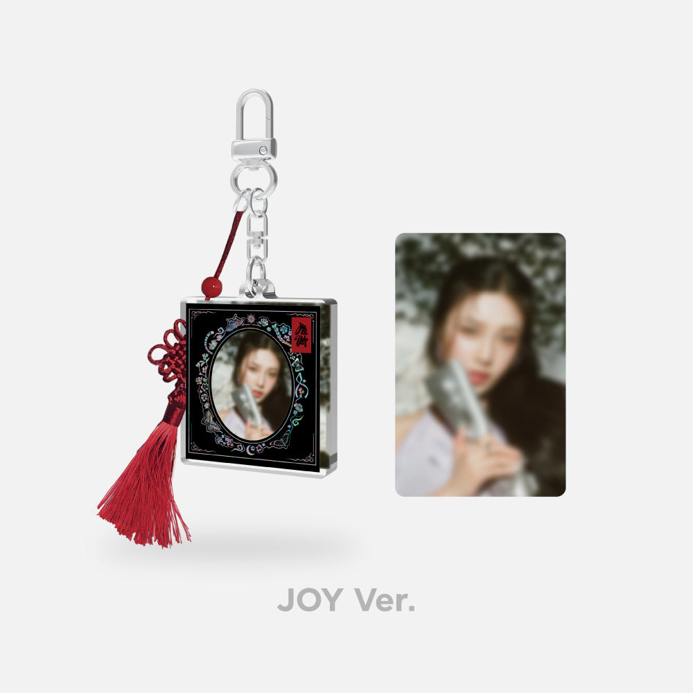 RED VELVET [Chill Kill: BLACK] Solid Photo Keyring