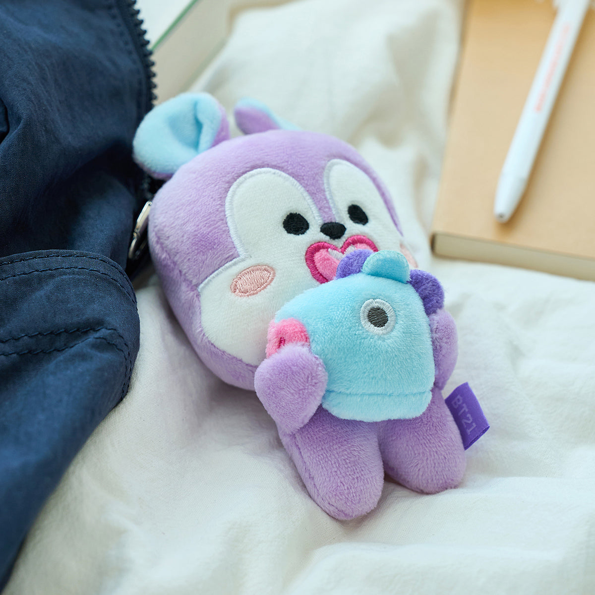 BT21 MANG Basic Doll Keyring With Mask