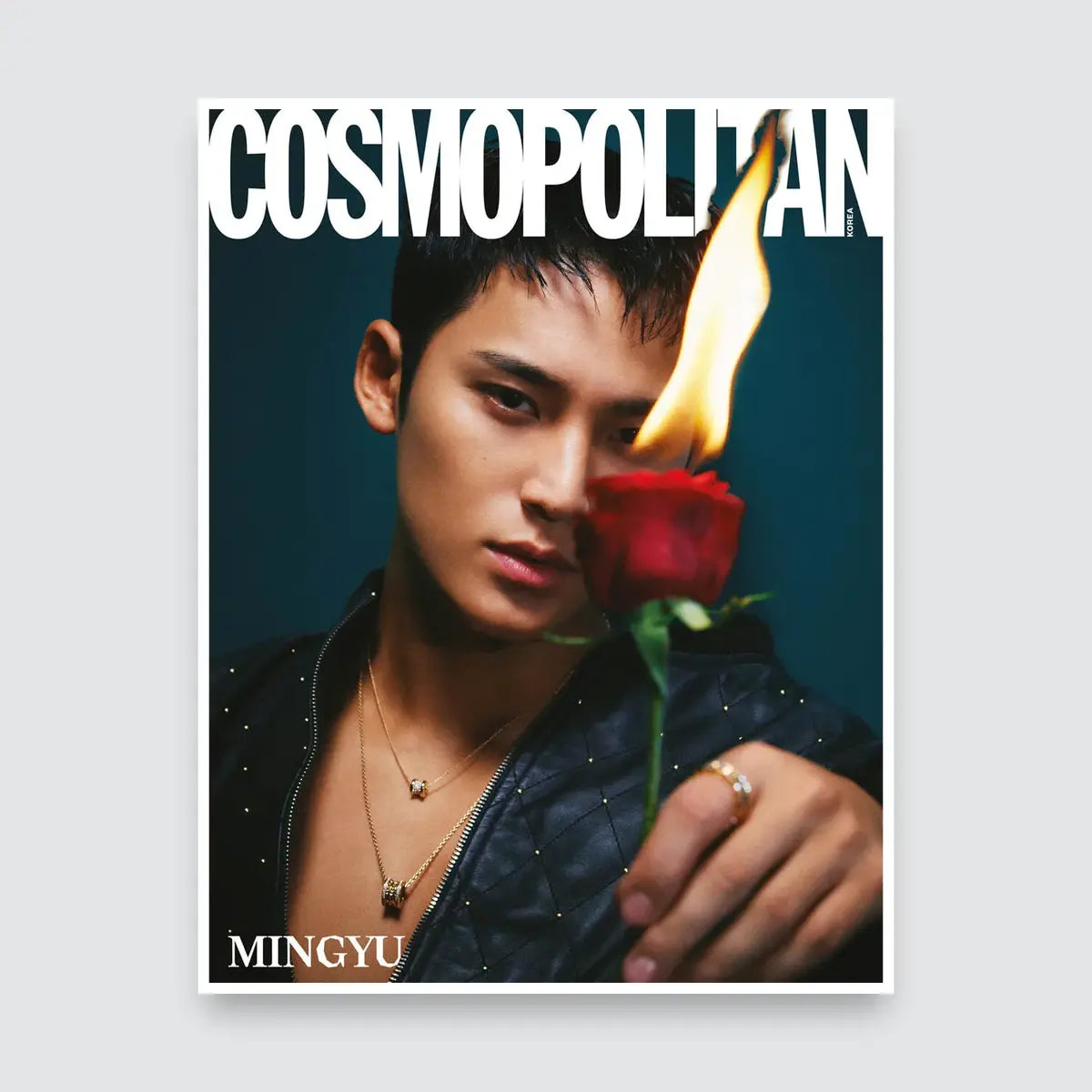 COSMOPOLITAN Korea Magazine December 2023 : Seventeen Mingyu Cover (Postcard included)