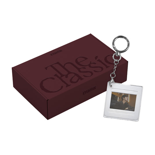 SUPER JUNIOR KYUHYUN 6th Mini Album : The Classic (Film-mount Keyring ver)