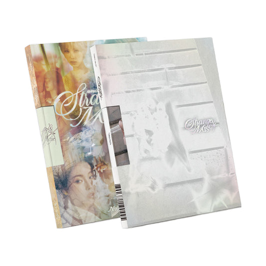 NMIXX 6th Mini Album : Strange Muse (Photobook ver)