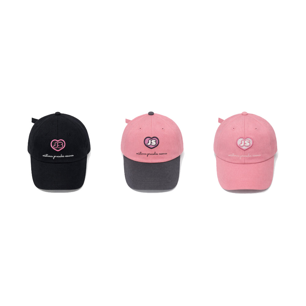 JISOO X Hello Kitty Ball Cap A