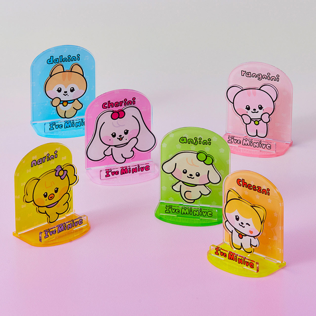 IVE [SWITCH Pop Up] minive minini Mini Acrylic Standee