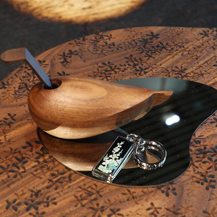 Korean National Museum Mother of Pearl Keyring