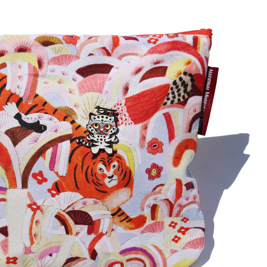 Tiger & Magpie バッジ 韓国美術館限定 NEWTIVE BADGE 