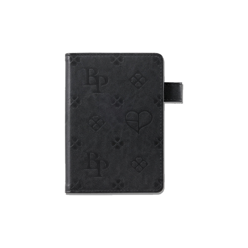 BLACKPINK [DEADLINE in Japan] Monogram Passport Case