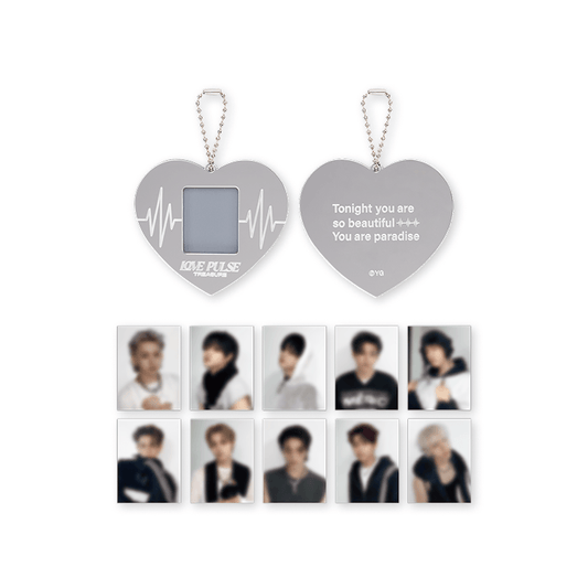 TREASURE [LOVE PULSE] Random Mirror Photo Keyring