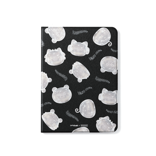 LE SSERAFIM [FIM'S CLUB X EARP EARP] iPad Cover (Black Pattern)