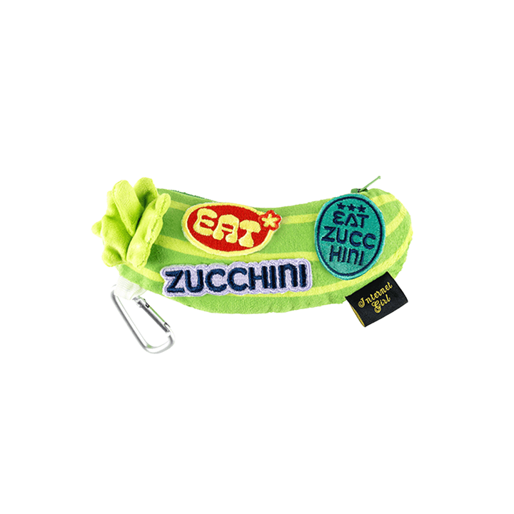 KATSEYE [Internet Girl] Zucchini Pouch Keyring