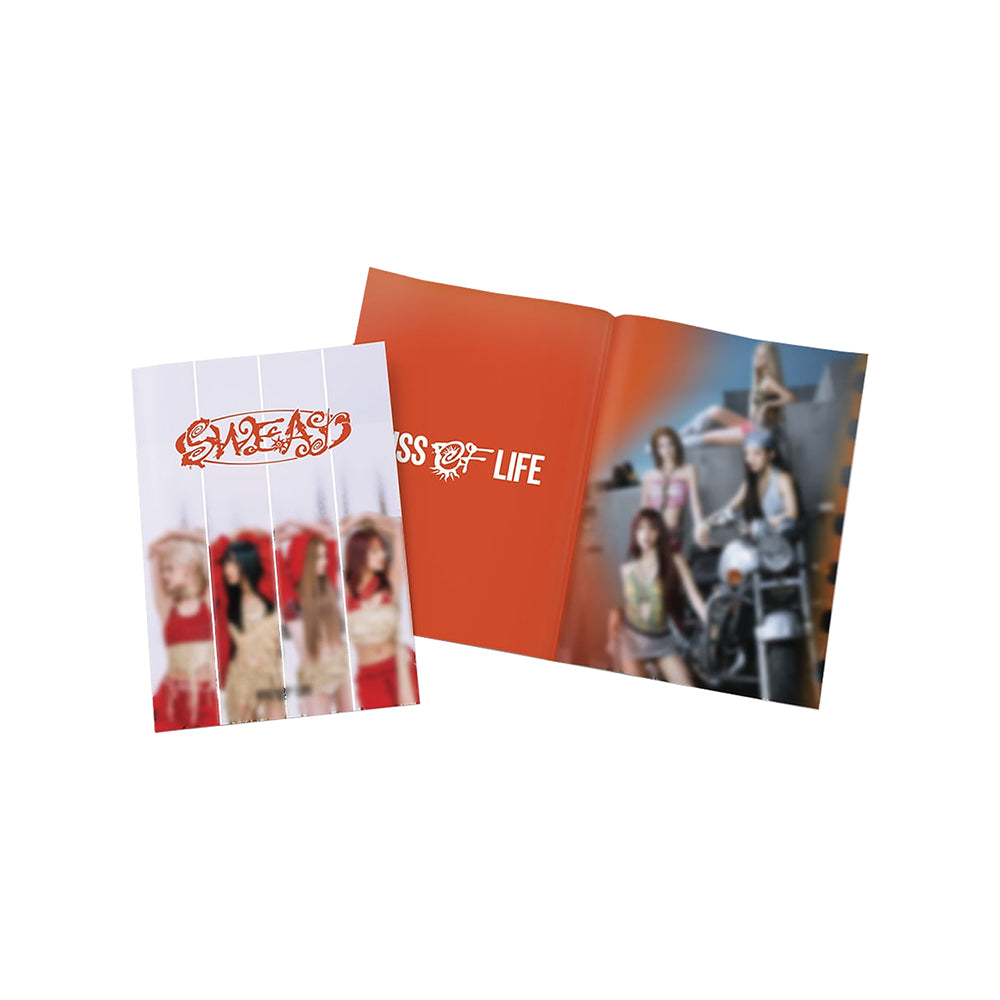 KISS OF LIFE [SWEAT] Behind Mini Photobook