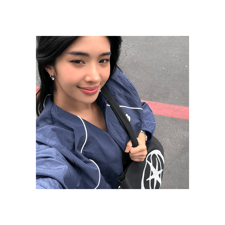 KATSEYE [Essentials] Silver Logo Tote Bag