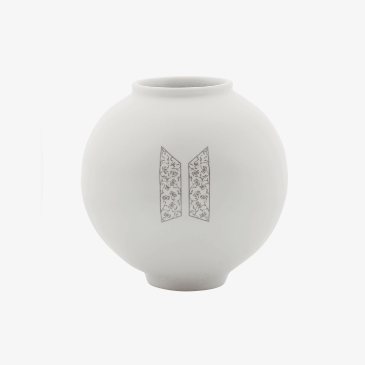 (Pre-Order) BTS [2024 Dalmajung] White Porcelain Moon Jar Miniature