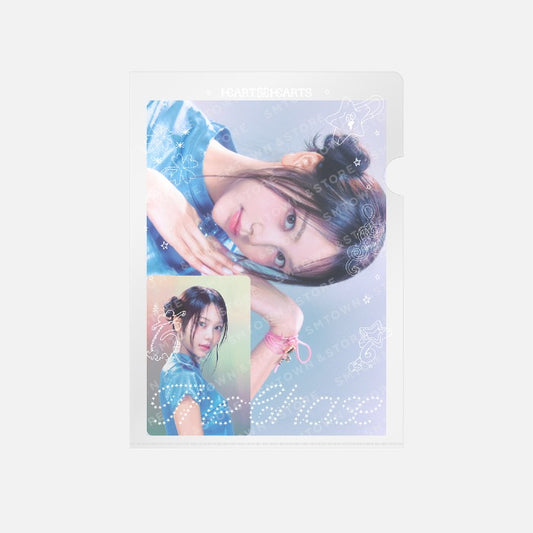 Hearts2Hearts [The Chase] Postcard + Hologram Photocard Set