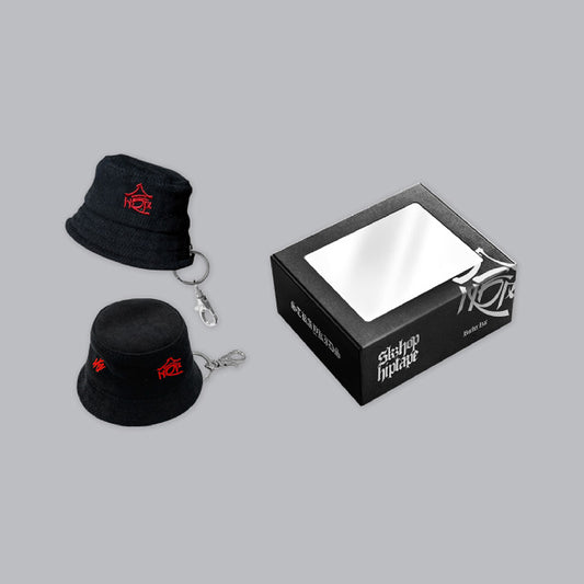 STRAY KIDS ['合 (HOP)' Pop-Up Store] Bucket Hat Keyring