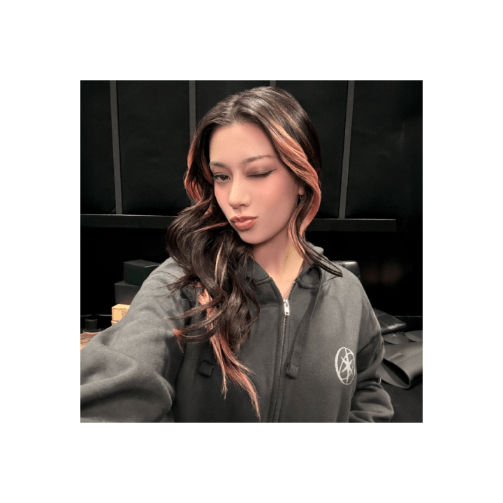 KATSEYE [THE BEAUTIFUL CHAOS Tour] Zip-Up Hoodie