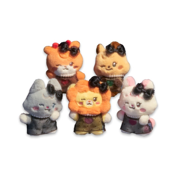 i-dle minini [We are] Plush Doll