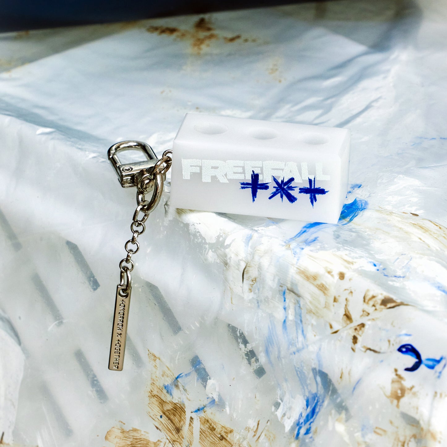 TXT [FREEFALL] Keyring