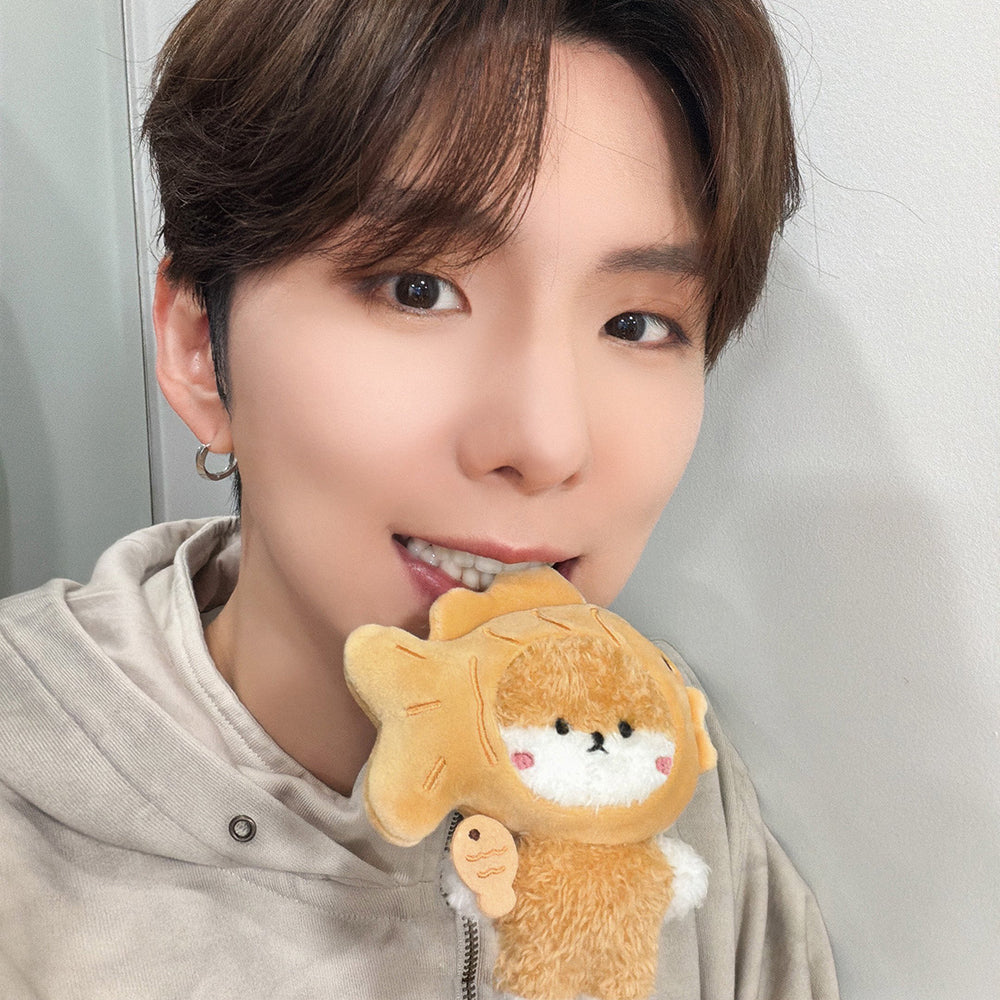 MONSTA X [2025 MONMUNGCHI X Winter Edition] Bungeoppang Costume Mini Plush Doll Keyring