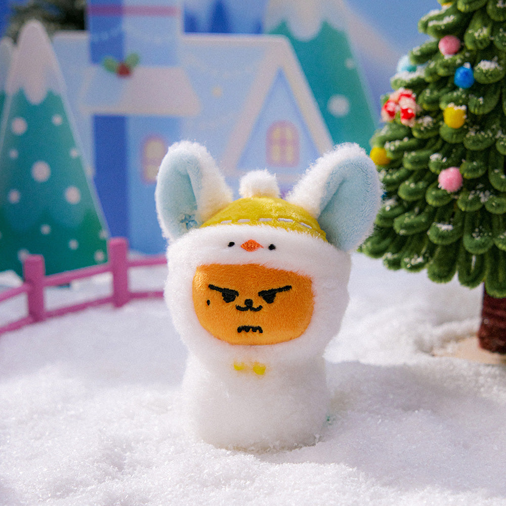 TXT ホリデー スノー プルバトゥ キーリング 全員セット TXT [PPULBATU Snow Magic] Plush Keyring (Holiday ver) – KPOP2U_Unnie
