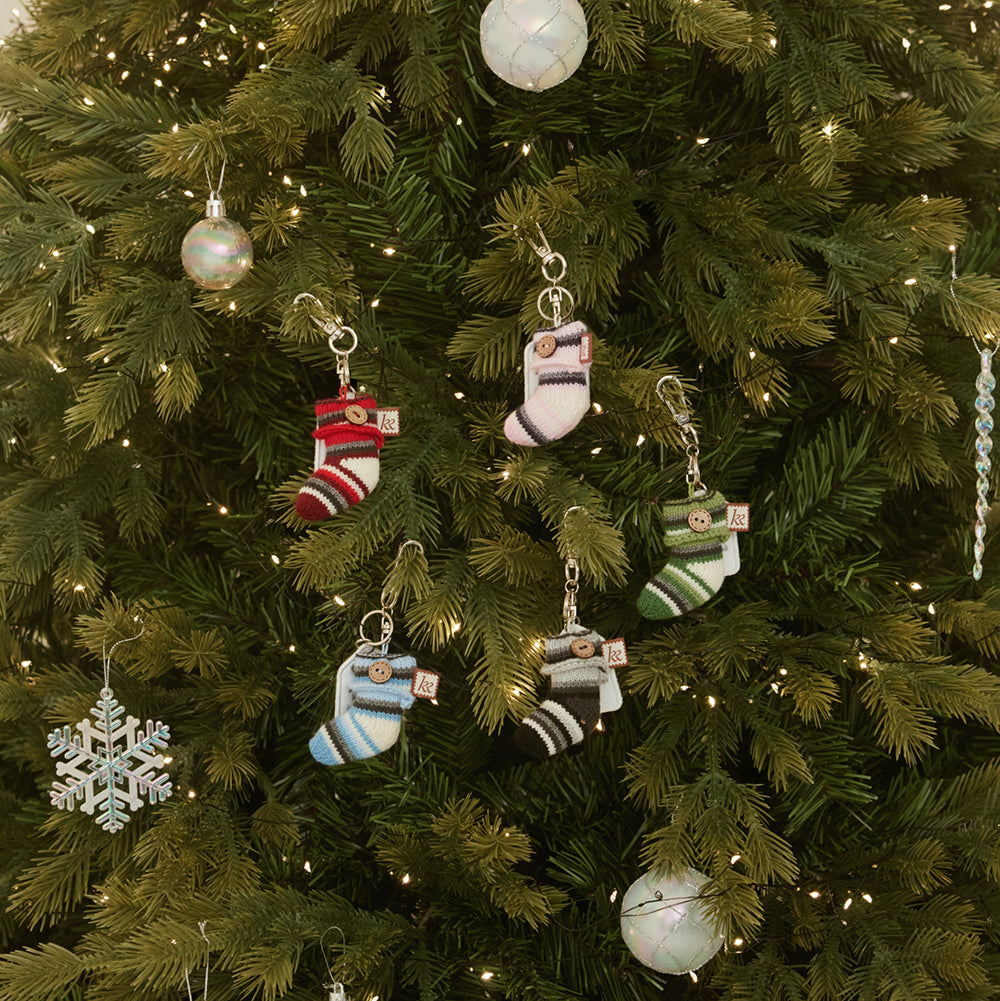 LE SSERAFIM [KKUROCHET Holiday Edition] Sock Ornament Keyring