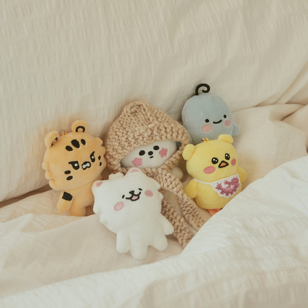 LE SSERAFIM [KKUROCHET Holiday Edition] DIY FIM'S CLUB Deco Item