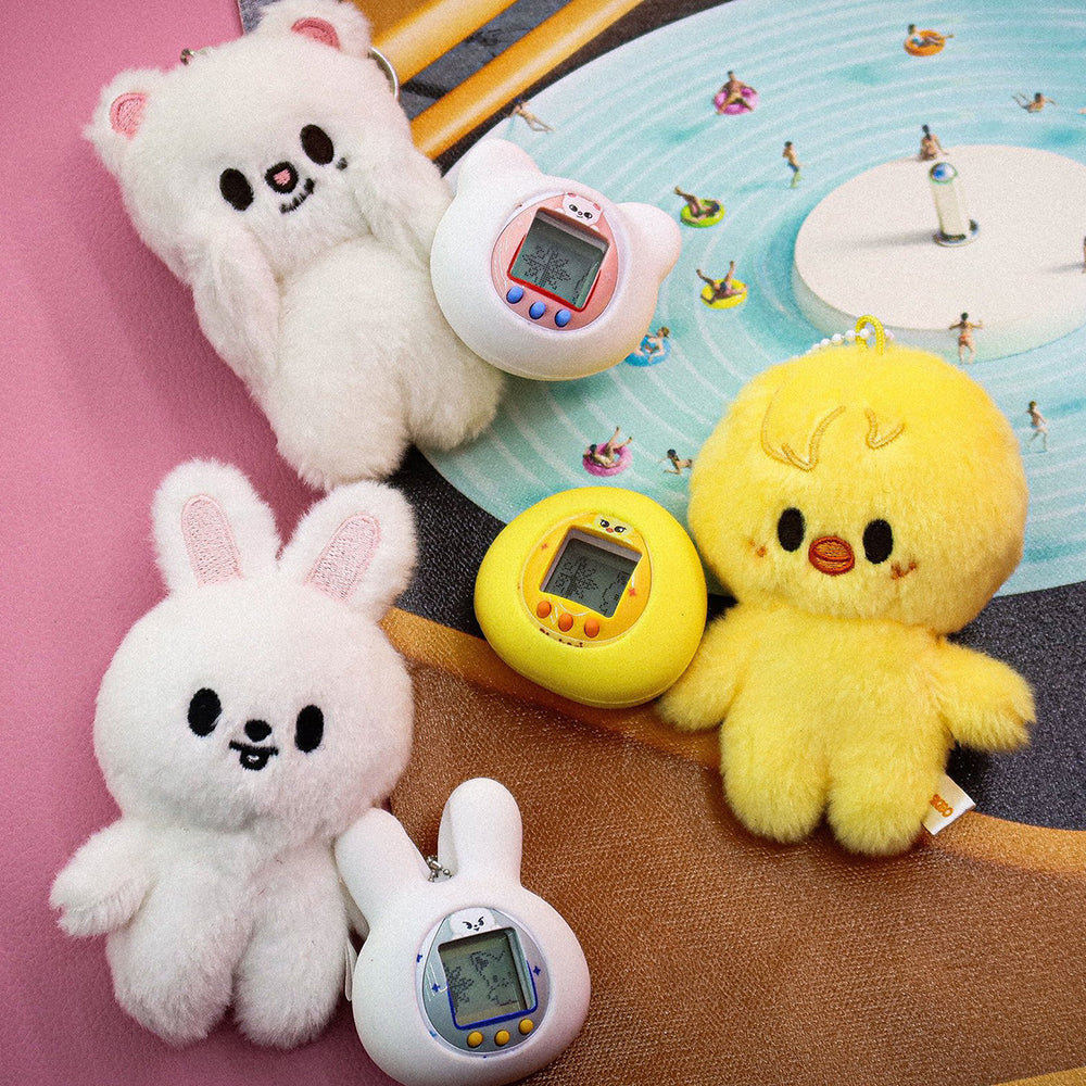 STRAY KIDS SKZOO Tamagotchi & Case Set