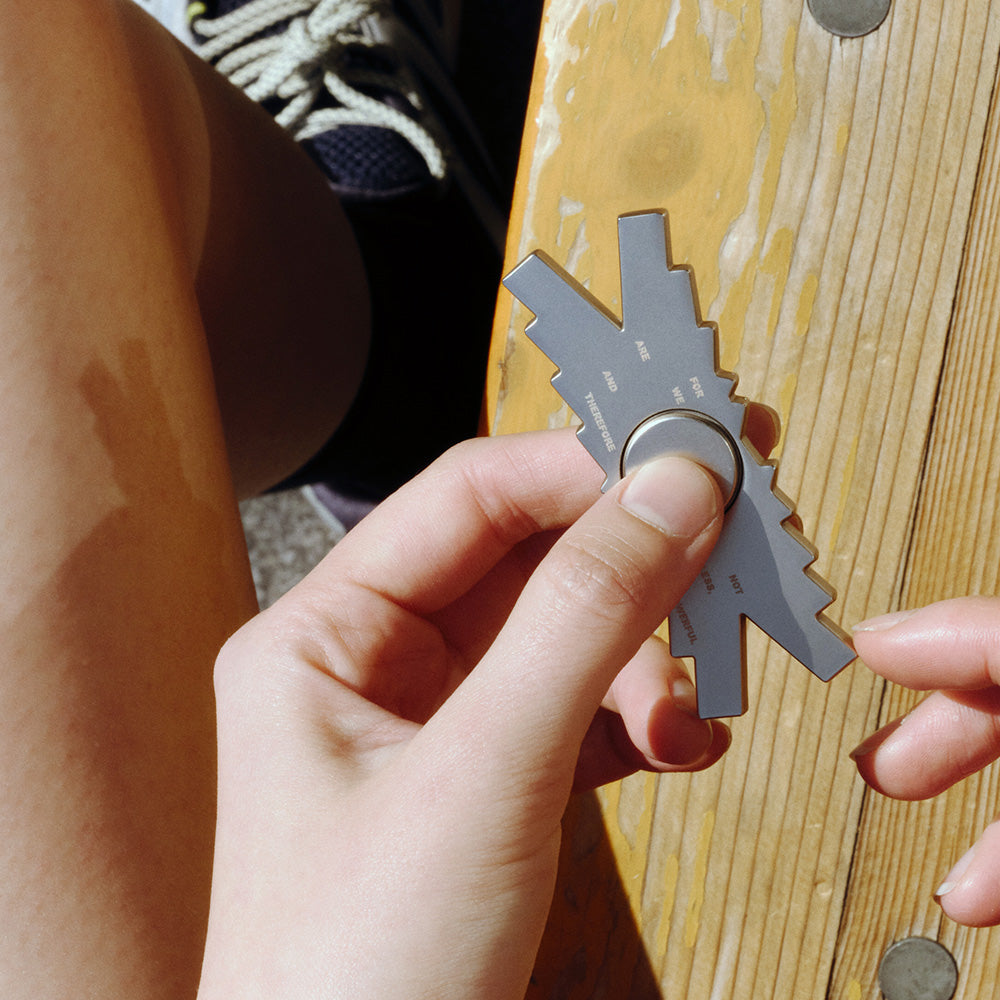 LE SSERAFIM [2026 S/S Pop Up] Spinner