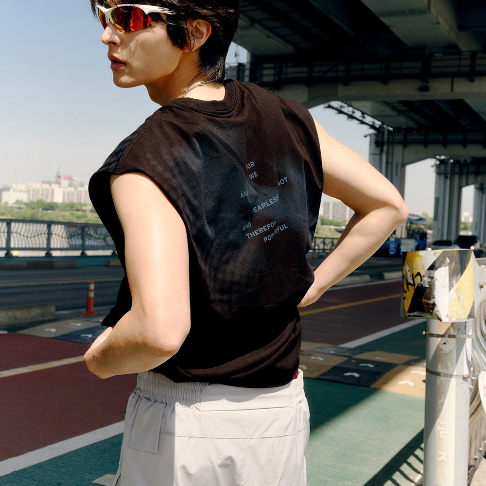 LE SSERAFIM [2026 S/S Pop Up] Sleeveless