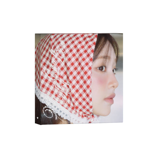 CHUU 1st Album : XO, My Cyberlove (Love ver)