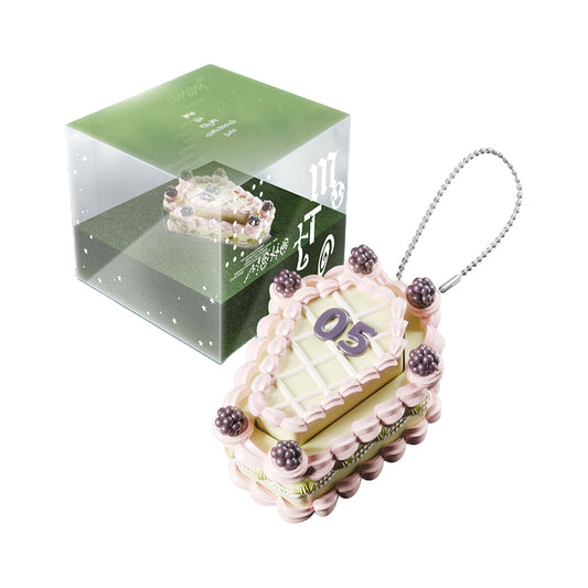 ITZY 12th Mini Album : Motto (Cake Clicker Keyring ver)