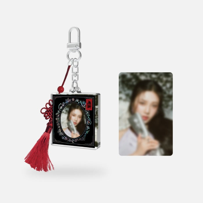 RED VELVET [Chill Kill: BLACK] Solid Photo Keyring