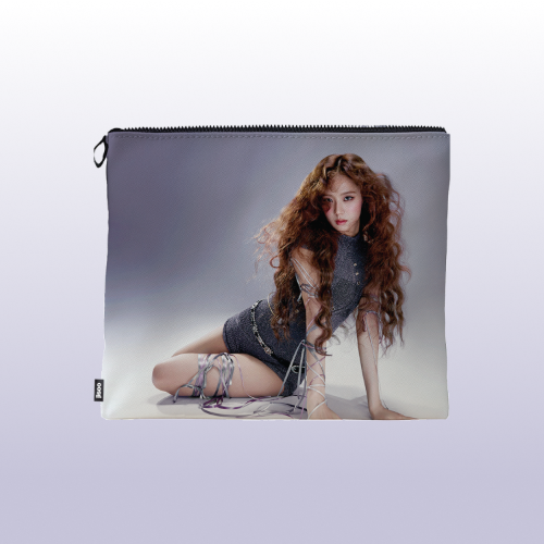 JISOO [AMORTAGE] Pouch
