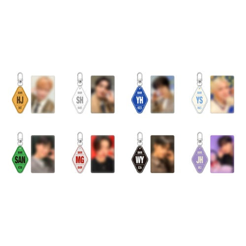 ATEEZ [8 ROOM] 8ROOM Keyring