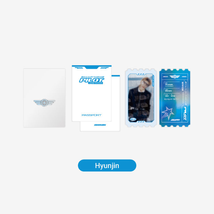 STRAY KIDS [PILOT : FOR ★★★★★] Passport Set