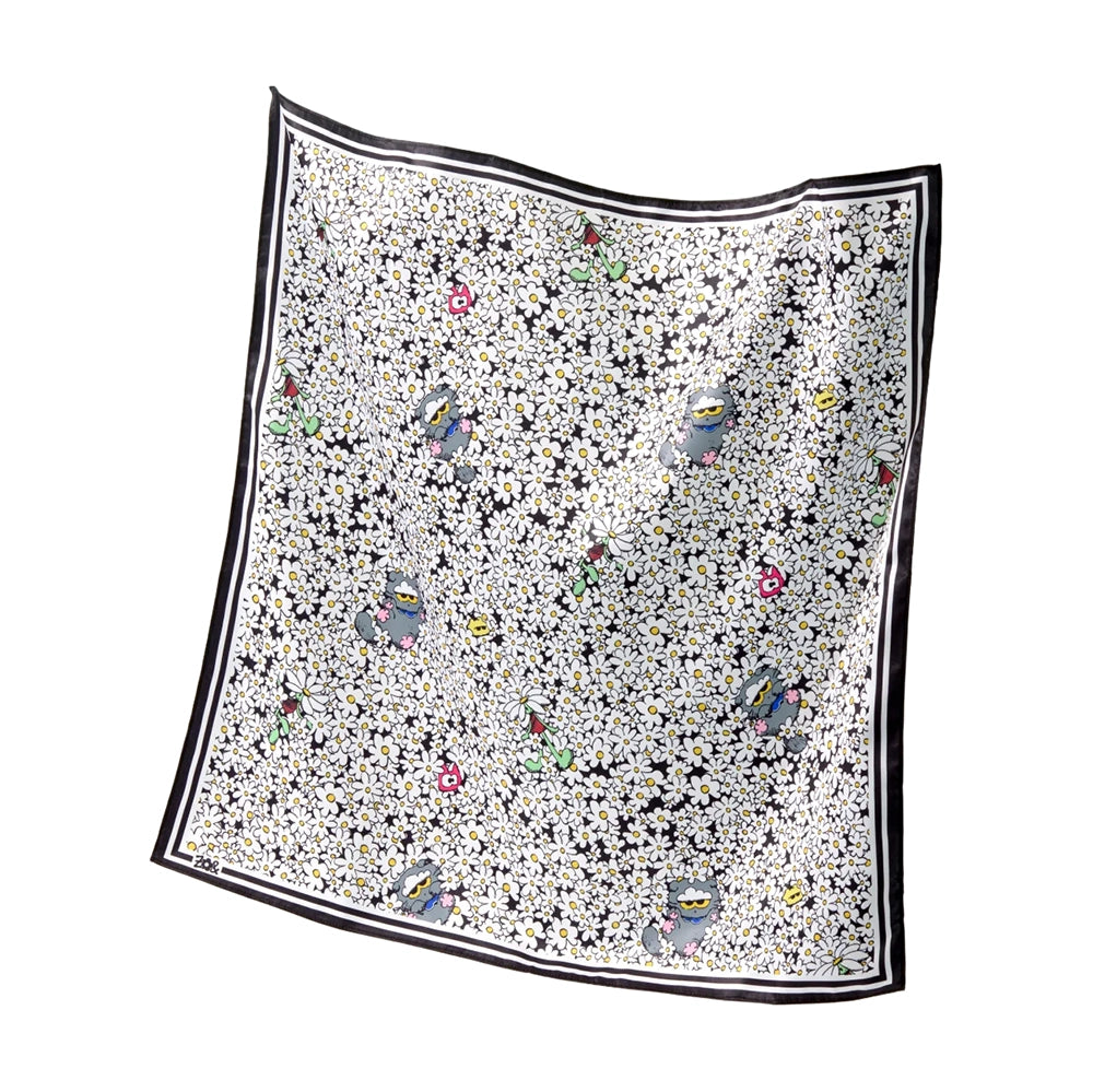 G-DRAGON [ZO&FRIENDS SIGNATURE] Bandana Scarf (White)