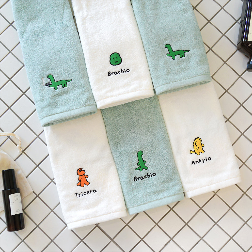 JOGUMAN Studio Stitched Towel