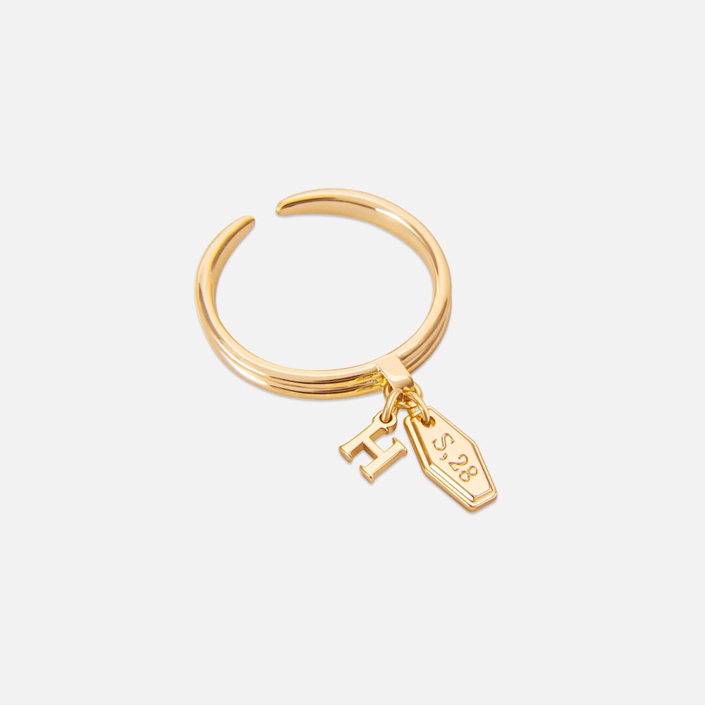 WayV HENDERY Artist Birthday Initial Ring